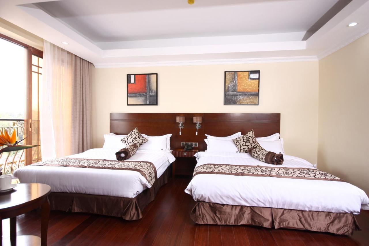 The White Rhino Hotel 尼耶利 外观 照片